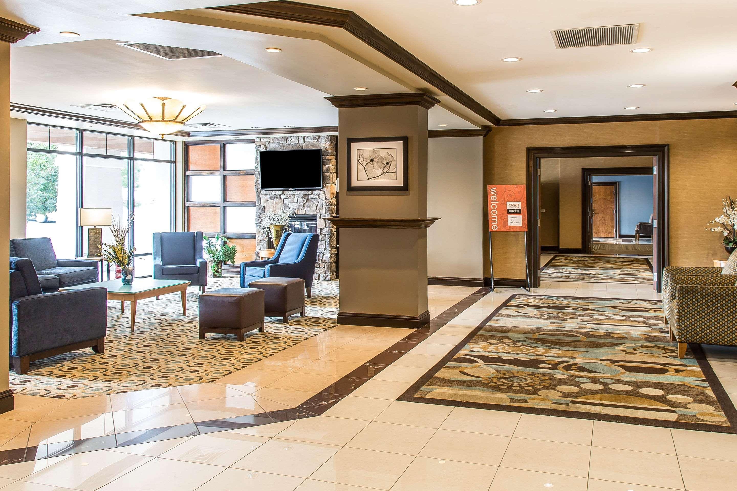 Comfort Inn & Suites Meriden Exterior foto