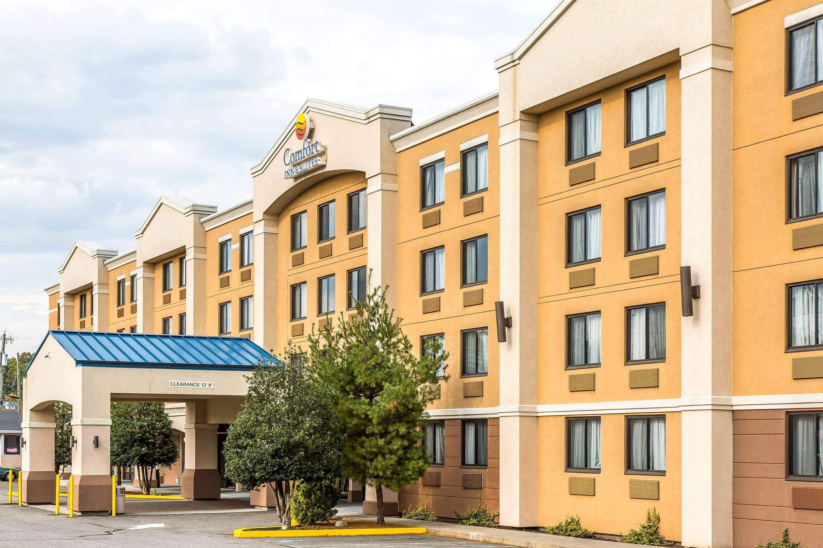 Comfort Inn & Suites Meriden Exterior foto